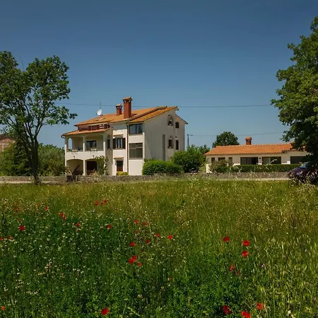 App Fiorela Apartment