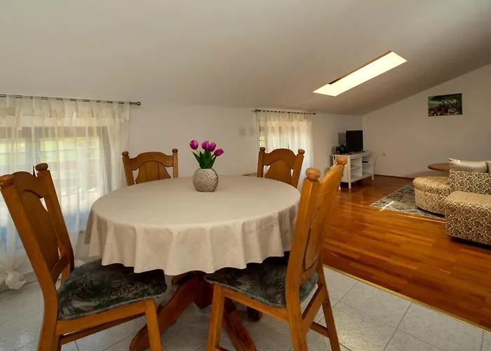 App Fiorela Apartment *